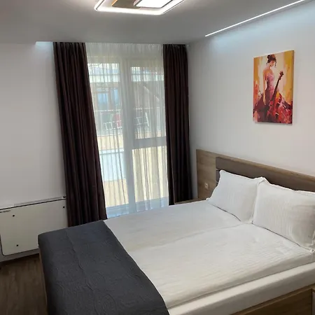 Flat Park Apartment